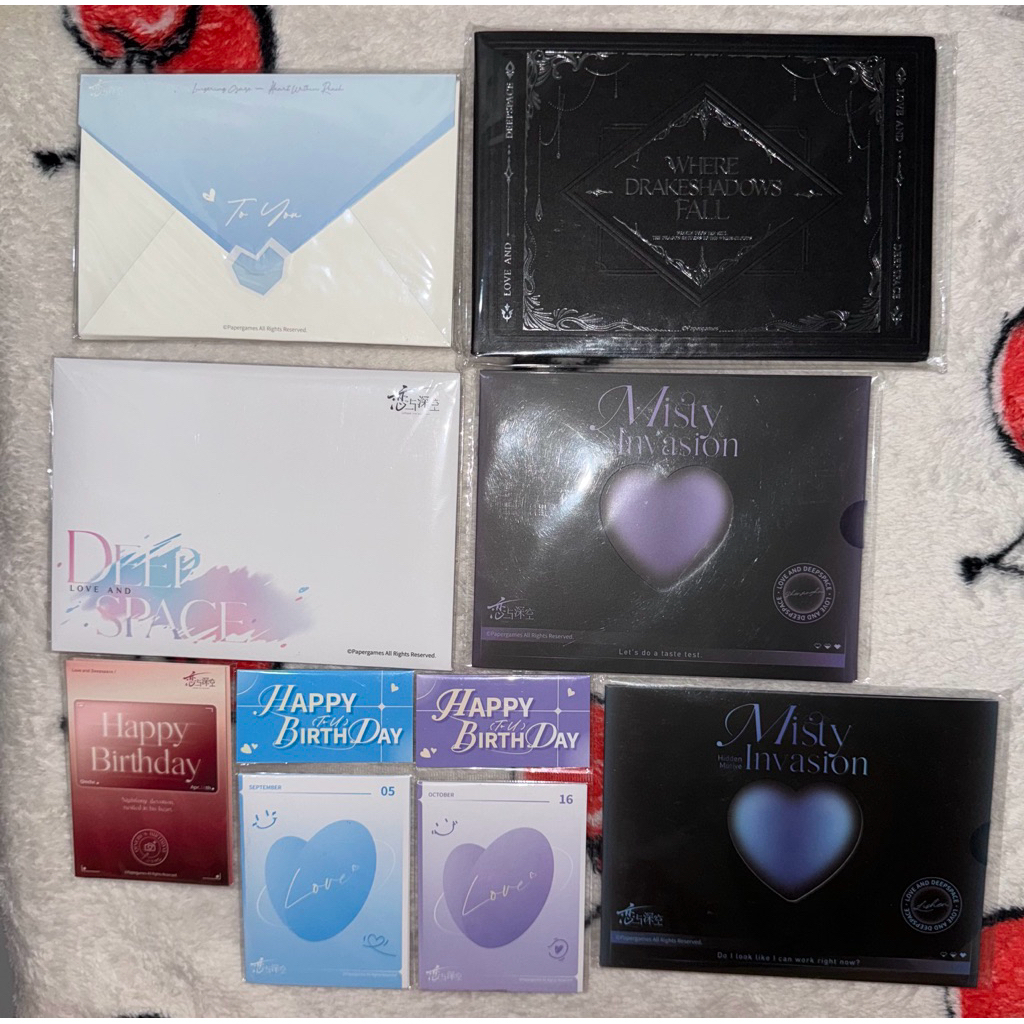 OFFICIAL MERCH LOVE AND DEEPSPACE LADS