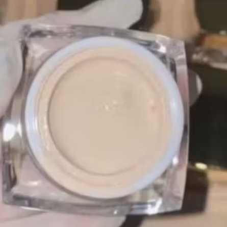 5 KG DAY SKINCARE FOUNDATION GOLD