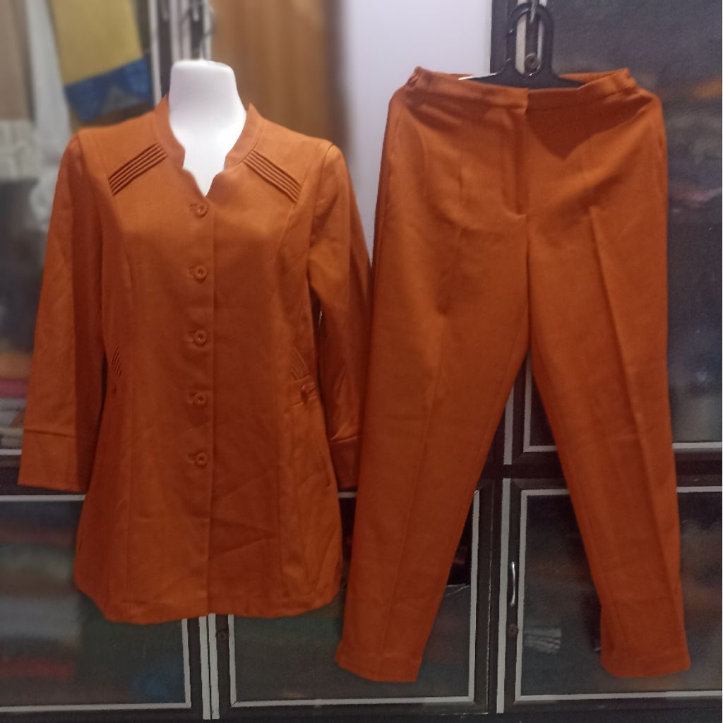 setelan seragam dinas wanita preloved