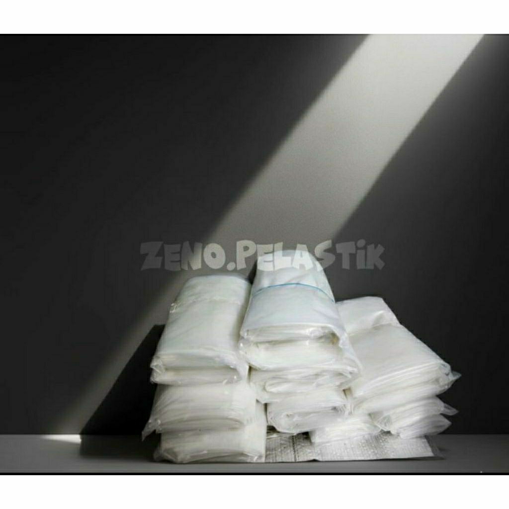 plastik UV 200 micron 7x8 meter/plastik greenhouse/kolam ikan/plastik cor/serbaguna