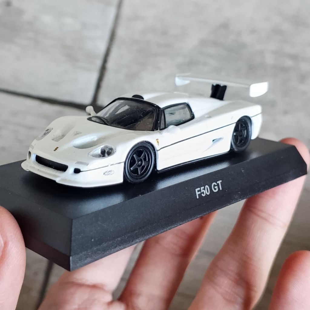 Kyosho Ferrari F50 GT Putih White