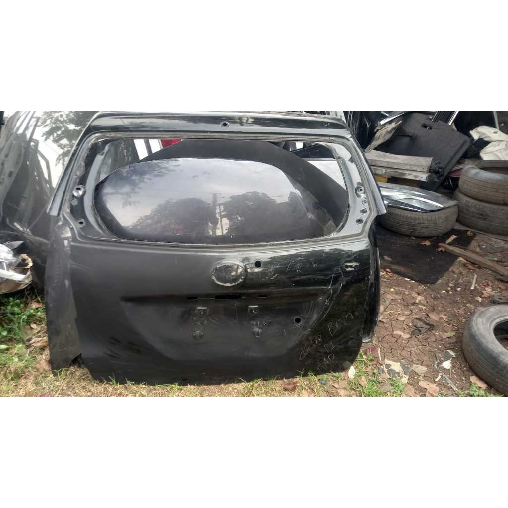 Pintu Bagasi Grand  Avanza Tipe G