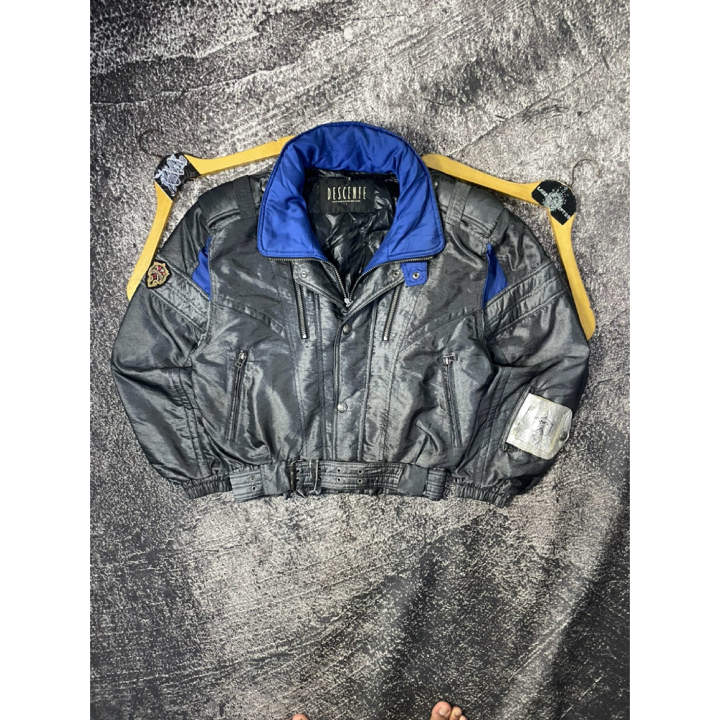 VINTAGE RACING CROP TEBAL || DESCENTE || BERSABUK - HITAM GLOSSY