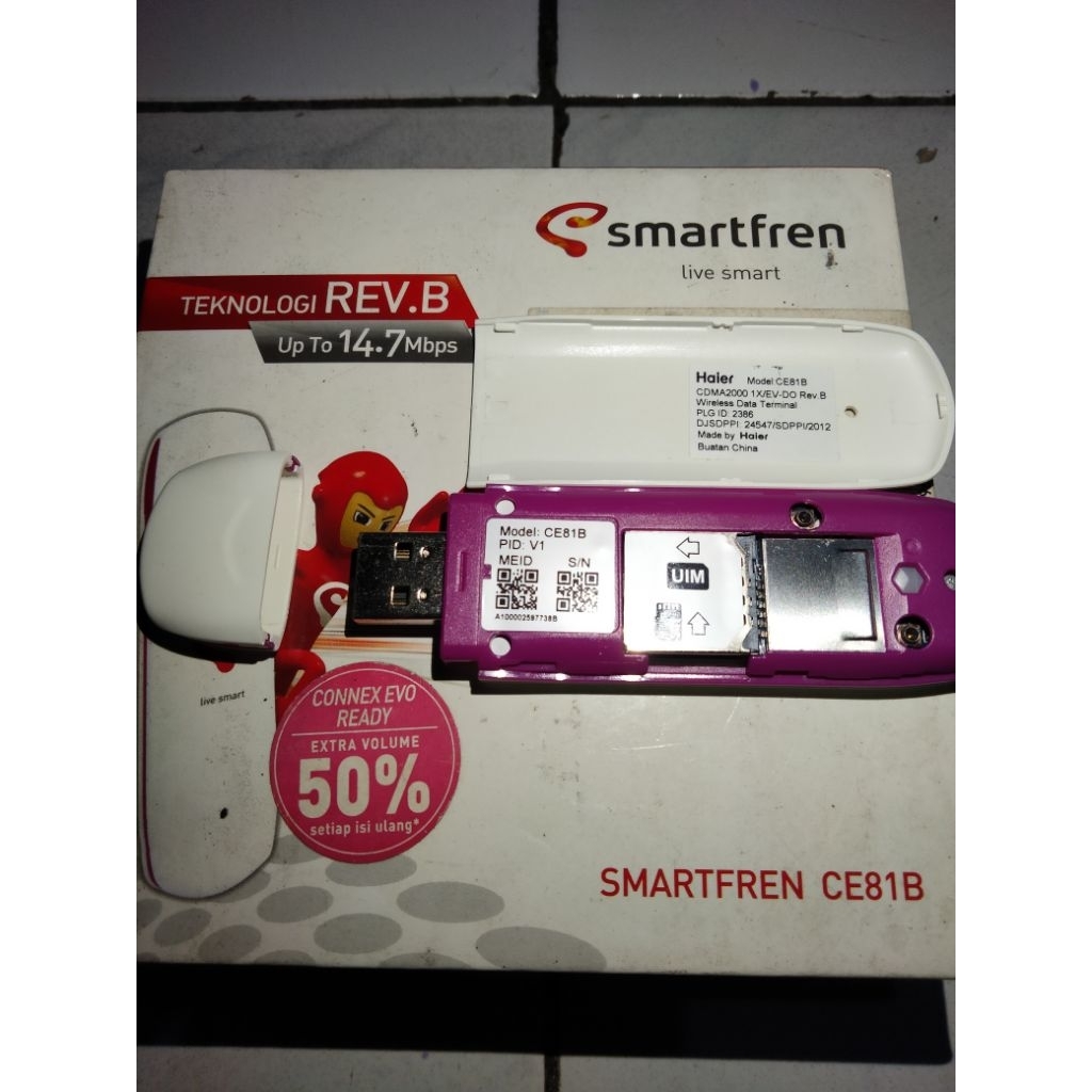 SMARTFREN MODEM USB STICK CE81B