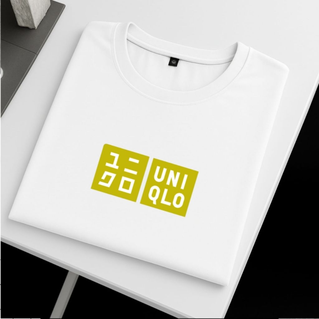 Promo  COD Kaos Uniqlo Text Olive T-Shirt Premium Quality Size M L XL XXL Pria Wanita Lengan Pendek