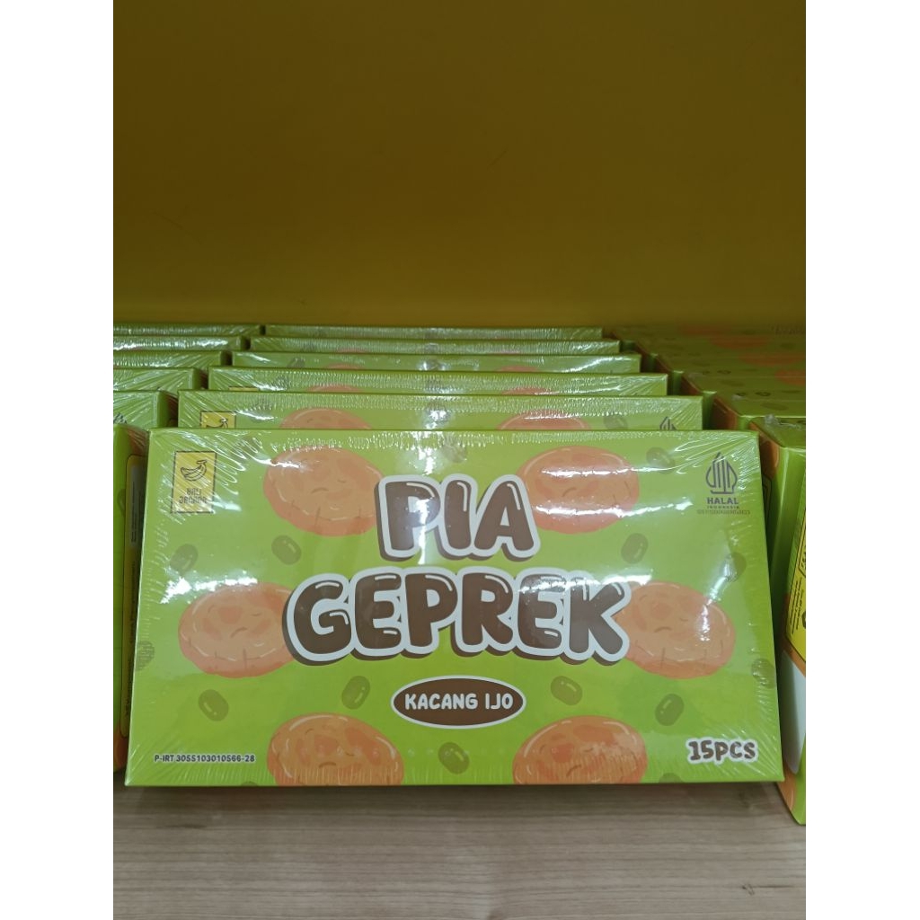 pia geprek kacang hijau Bali banana free bubble wrap pie geprek Bali pia Bali pie kacang hijau cemil