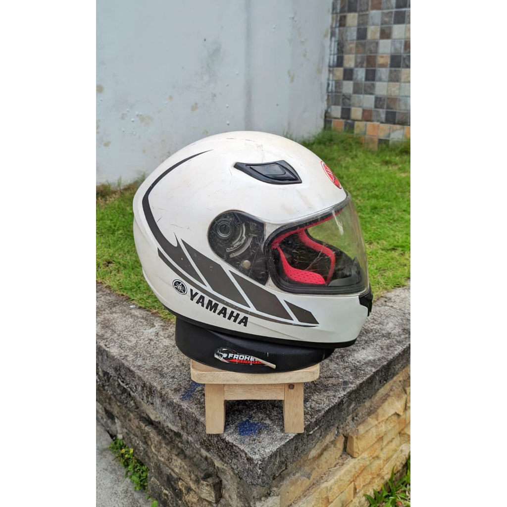 HELM ORIGINAL YAMAHA JADUL