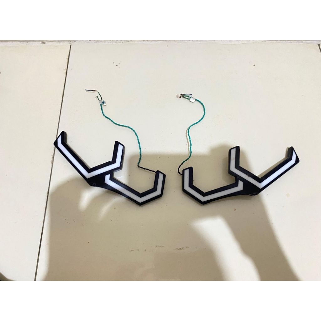 Alis lampu depan model hexagon aerox new connected