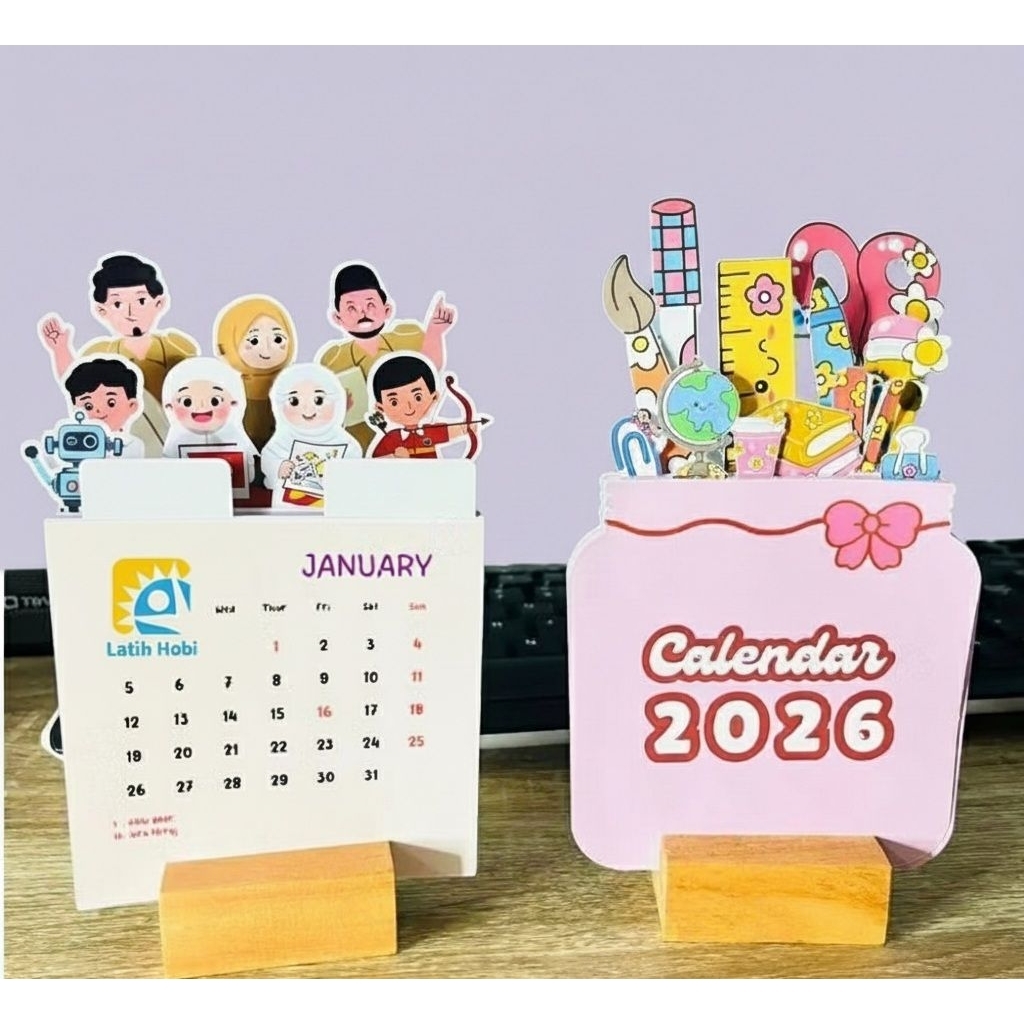 Kalender Meja Custom| Kalendar Meja Aesthetic 2026|Calendar Standing Kayu Gift Souvenir Hampers