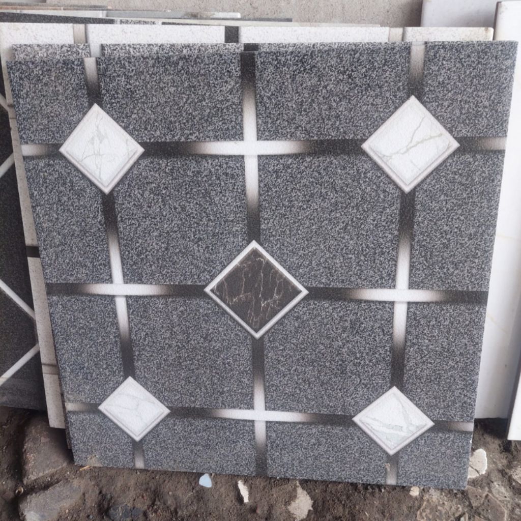 KERAMIK 40X40