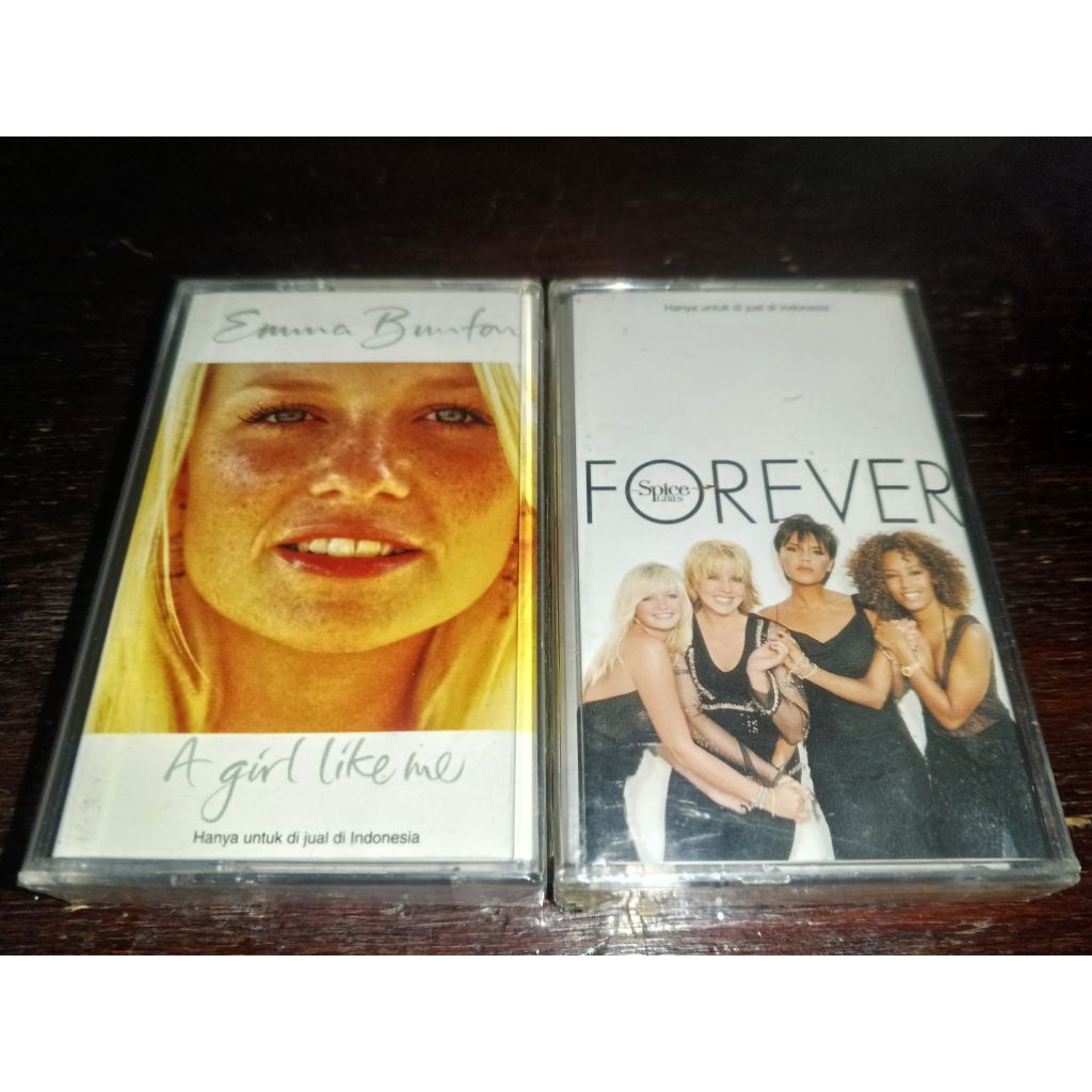 Kaset pita Emma Bunton - A Girl Like Me  Spice Girls - Forever (Segel)