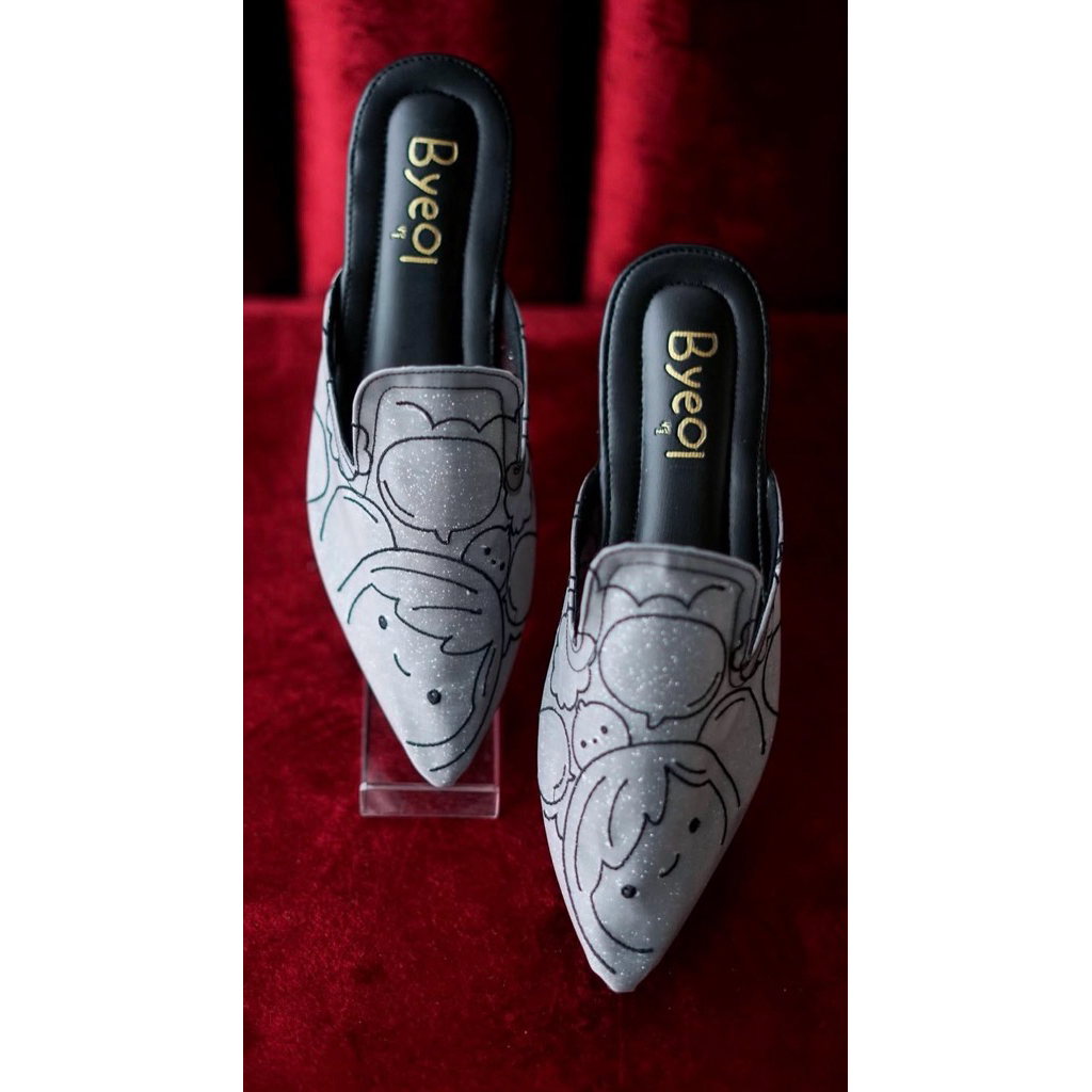 Byeol x Sally & Piper Speech Mules Bubble in Night Size 41