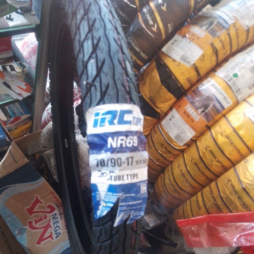 ban luar motor bebek irc 70/90-17 ring velq 17  depan