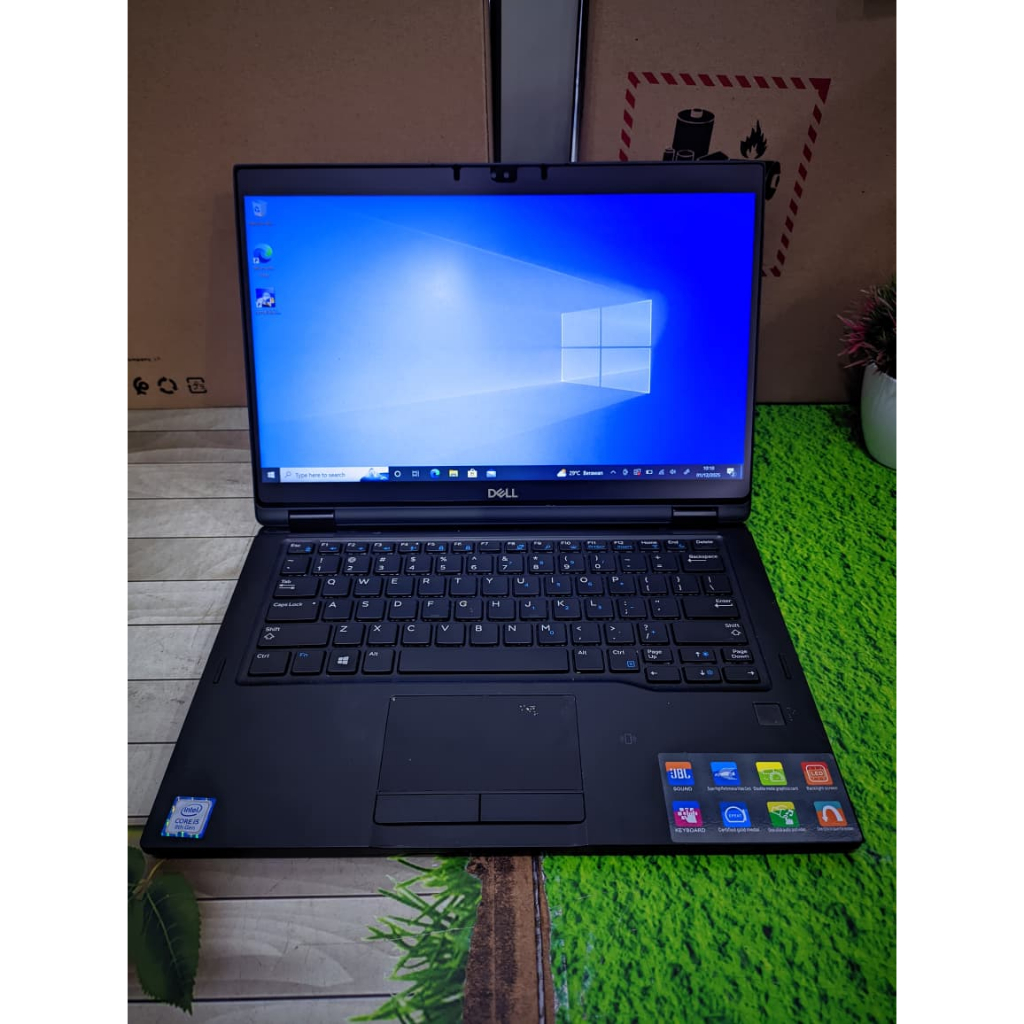 LAPTOP DELL LATITUDE 7390 2-IN-1 | CORE I5 GEN 8 RAM 16GB | TOUCHSCREEN FLIP 360 | MURAH