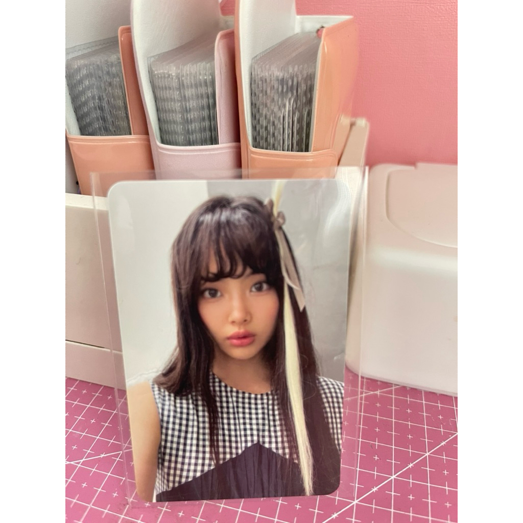 pc official hyein new jeans