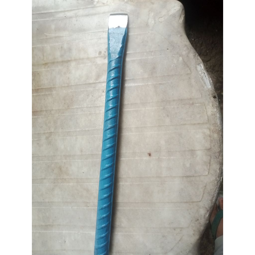 pahat Beton UK 16.panjang 28