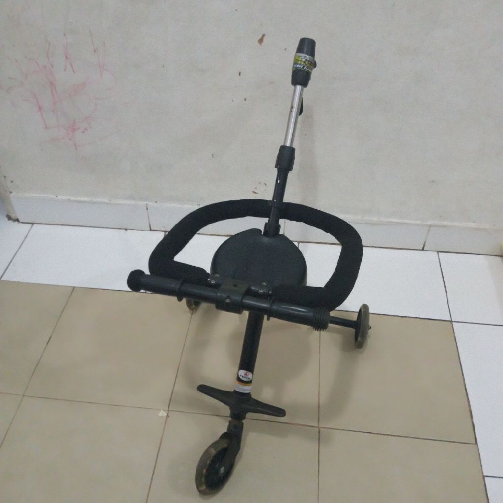 Second Stoller bayi dorong / baby stroller lipat / kereta dorong bayi lipat / sepeda anak lipat