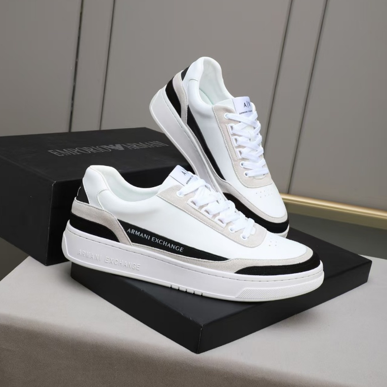 Armani new men's sports shoes, fashionable top layer cowhide casual shoes, flat shoes