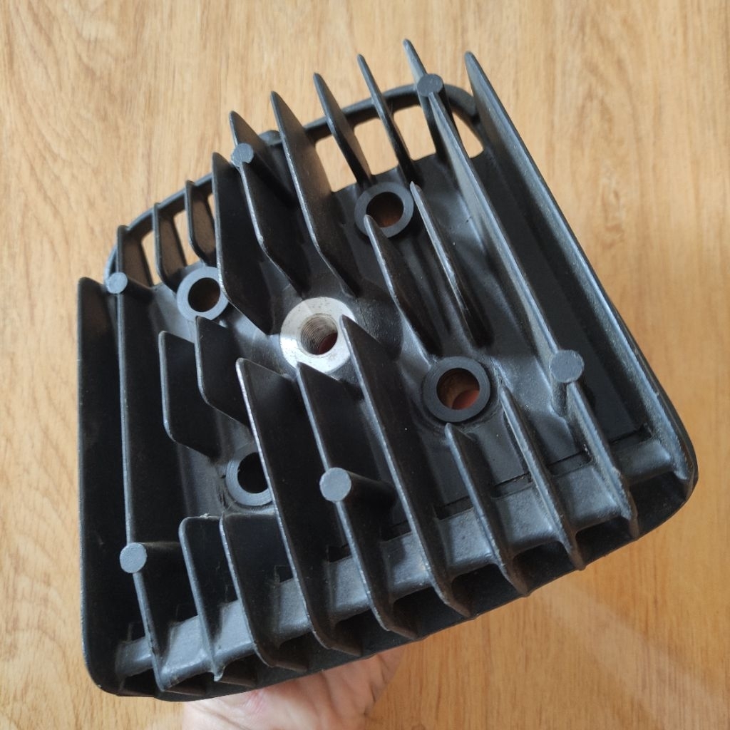 head blok silinder cylinder atas kawasaki ke125 original NOS