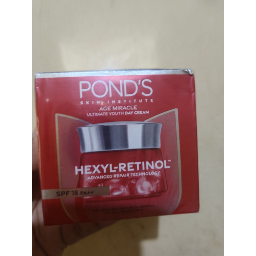 Ponds Age Miracle Day Cream