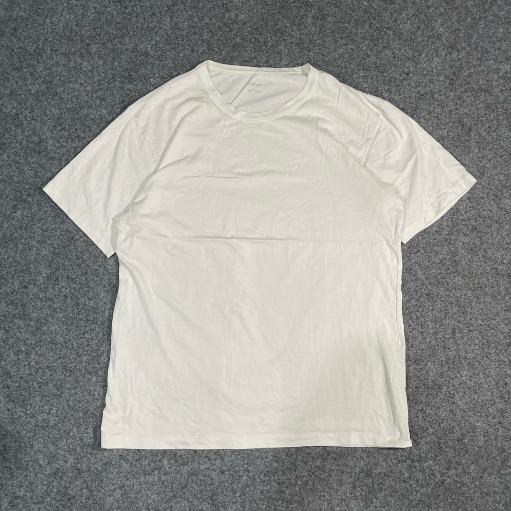 Kaos Uniqlo airism second