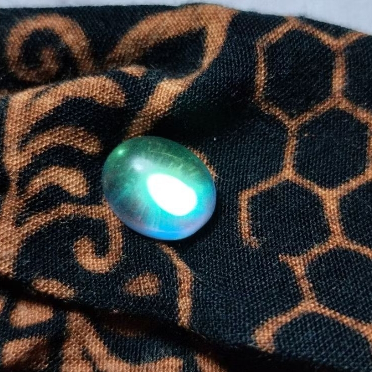 Batu kalimaya pelangi ukuran mini