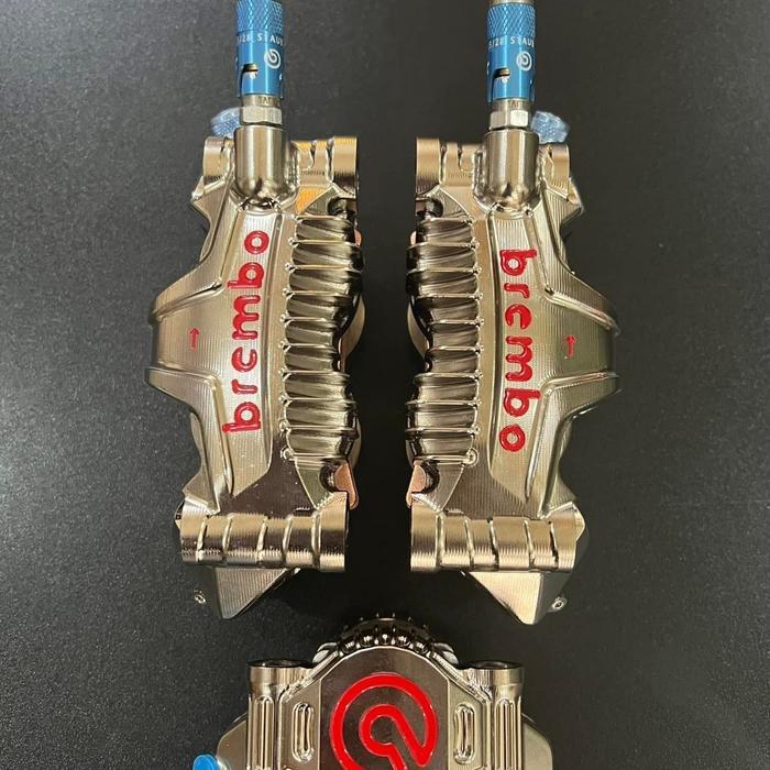 Caliper brembo 4P Caliper brembo GP4LM 4P Picht 100mm kanan Kaliper brembo GP4LM 4p