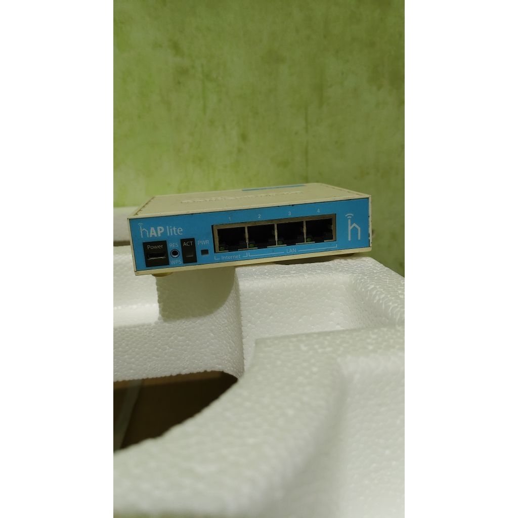 Mikrotik RB941-2nd hAP lite Bekas