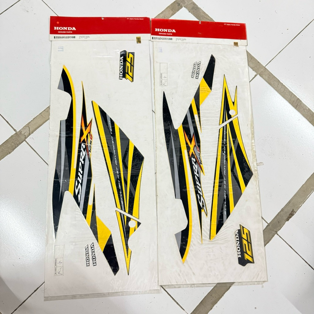 Stripe body Supra X125 New set R/L. 871X0-KVL-N30ZDR/ZDL