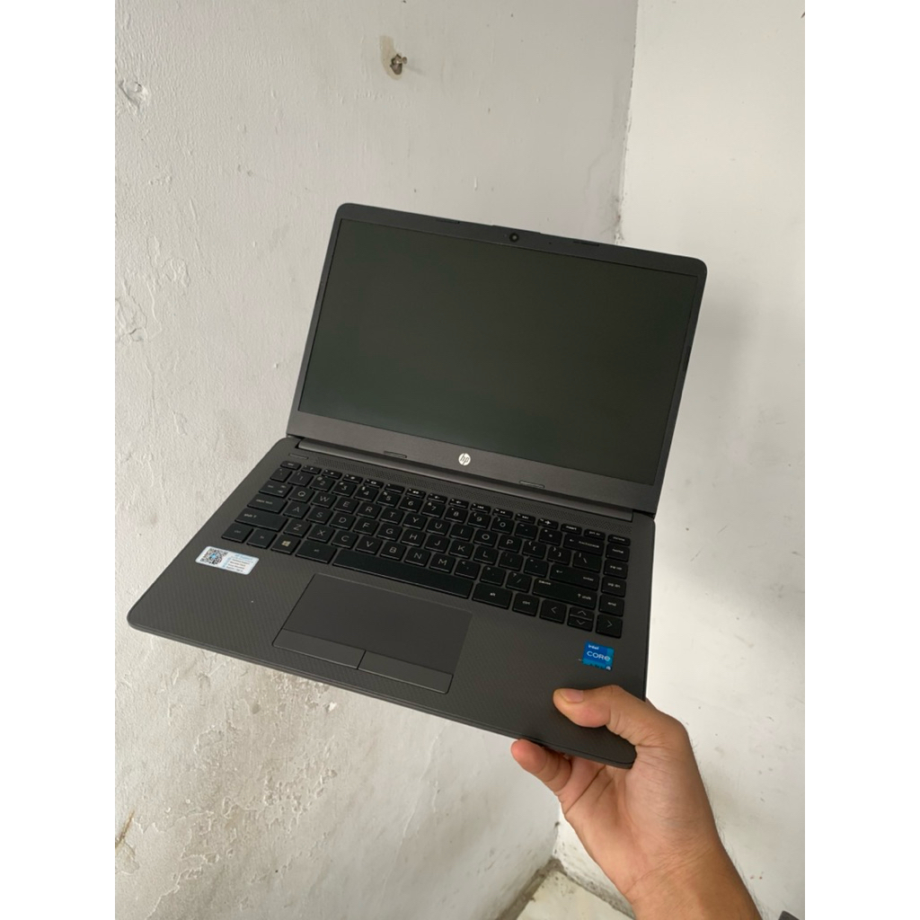Laptop HP 240 G8 | Intel Core i5 Gen 12 | Ram 16GB | SSD 512GB Nvme | Intel iris | W11 Original