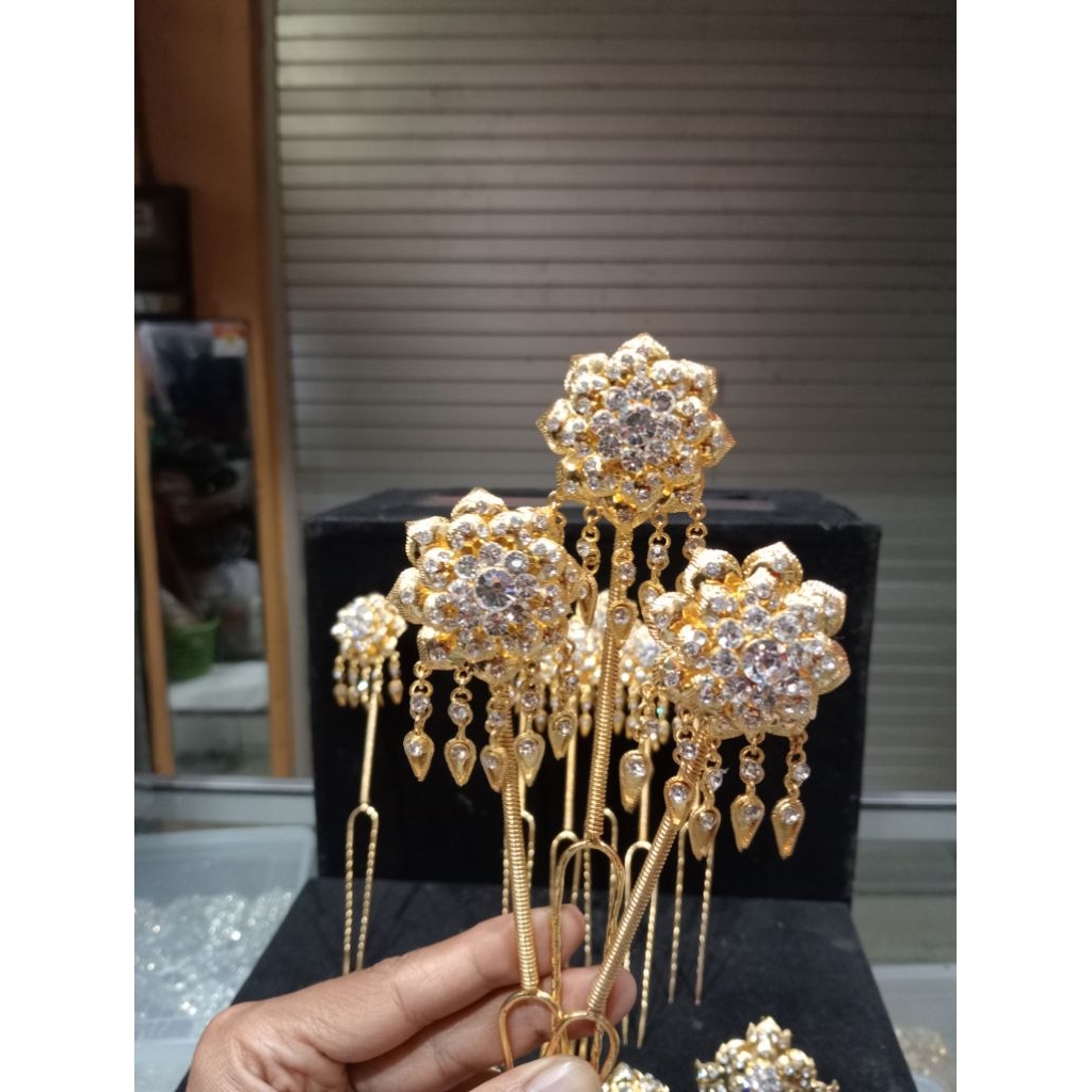 kembang goyang premium