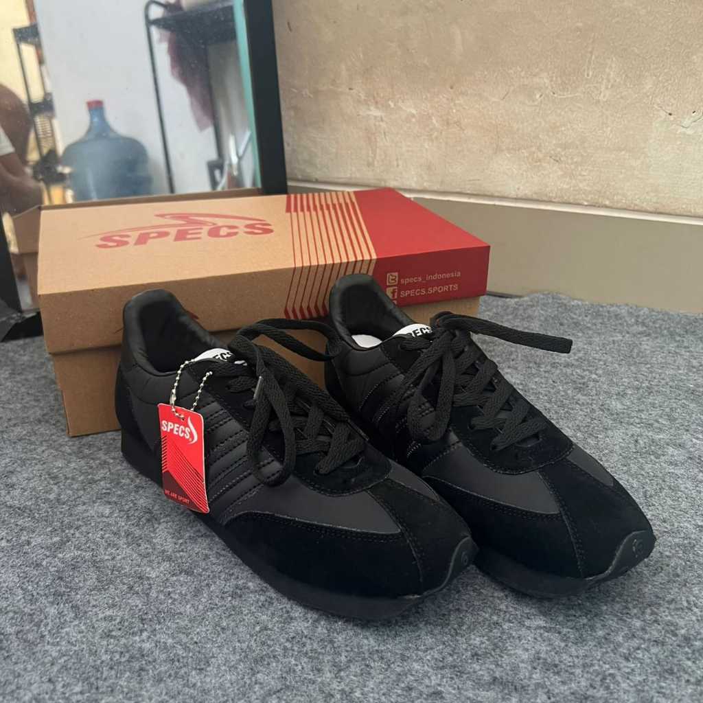 [BISA COD]Sepatu Sekolah SPECS 104 All Black 100%  Pria/Wanita Ready Size 35-44