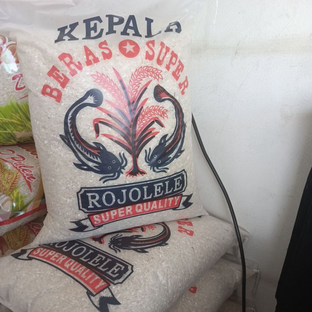 Beras medium super rojolele 5kg