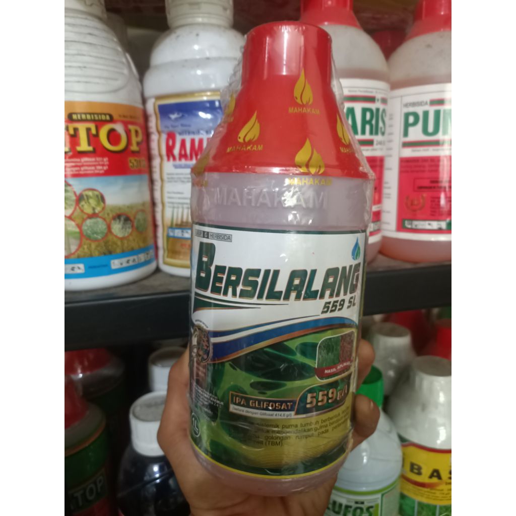 Herbisida sistemik BERSILALANG 559SL 1L - glifosat - Ampuh membasmi rumput sampai akar
