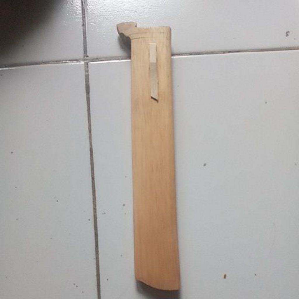 sarangka / warangka kayu untuk golok ukuran 27
