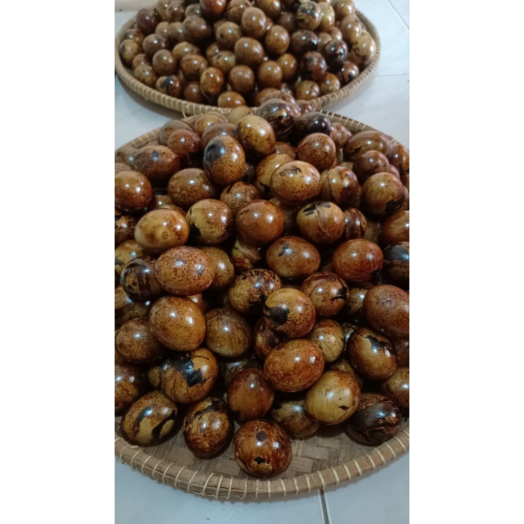 Telor asin spesial bakar khas Brebes