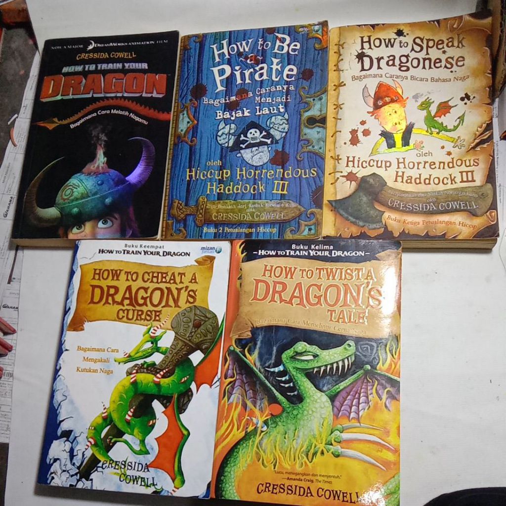 Mas Joko - Second Book Novel Fantasi Untuk Anak - How To Train Your Dragon buku CRESSIDA COWELL 1 sa