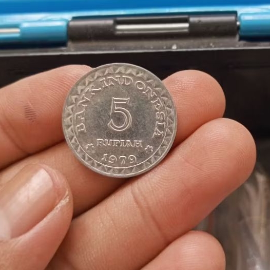 KOIN KUNO ANTIK INDONESIA 5 RUPIAH TAHUN 1979
