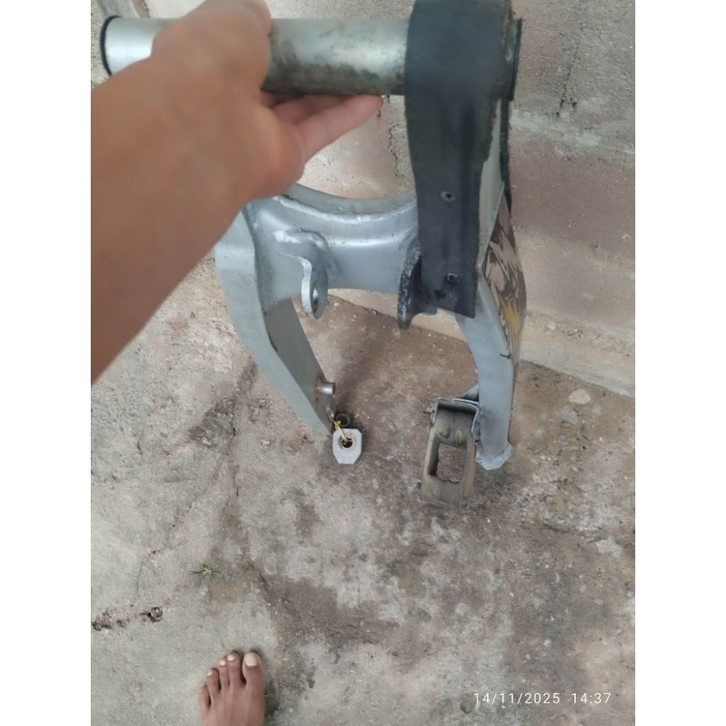 arm besi model kx250 serupa crf450 , pnp ke klx dan crf