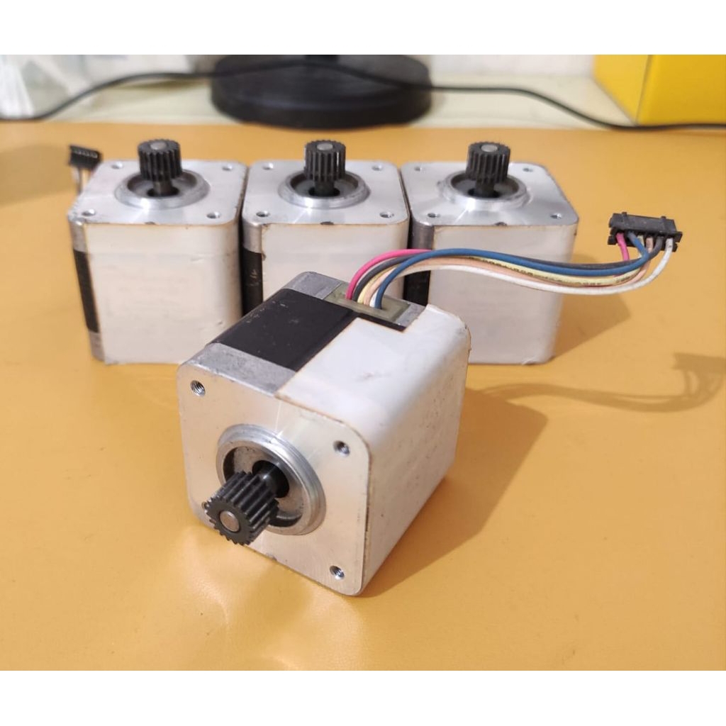 DC Motor generator, rotor magnet , motor stepper  nema17 body kotak