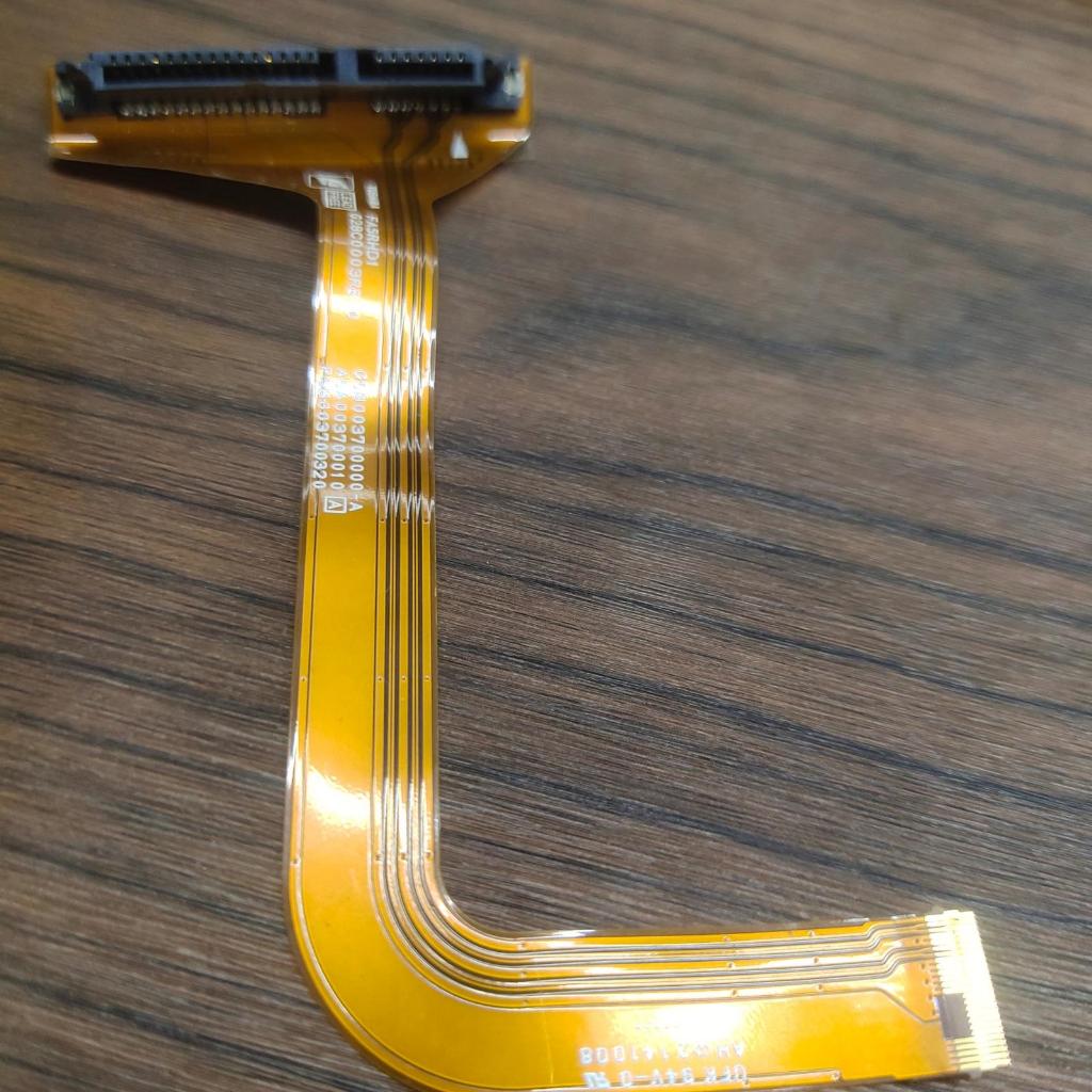 kabel port hdd ssd laptop dynabook R734 R30