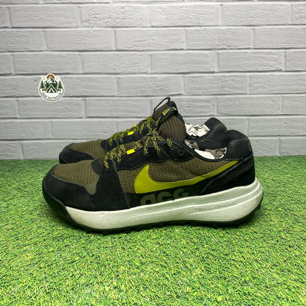 sepatu outdoor hiking trail run Nike acg lowcate Size 41