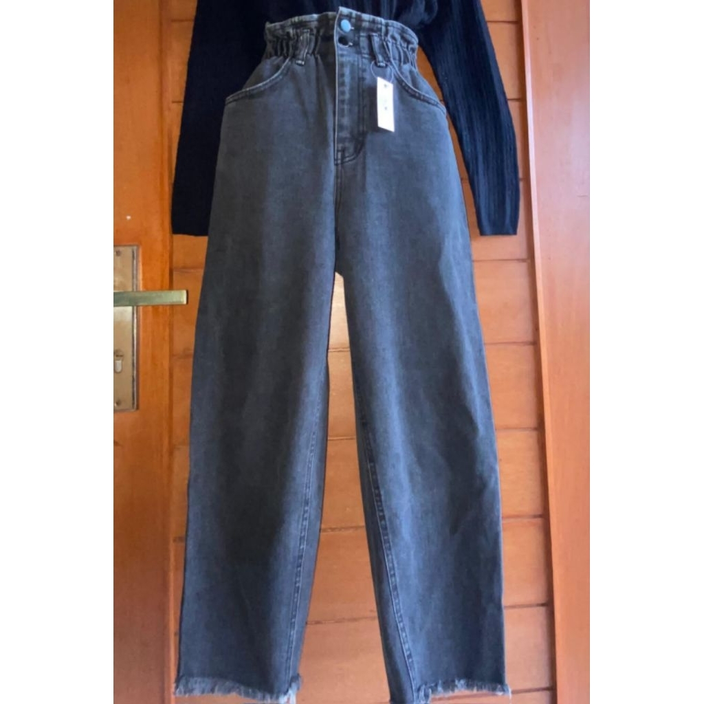 High Waist Jeans (Preloved)