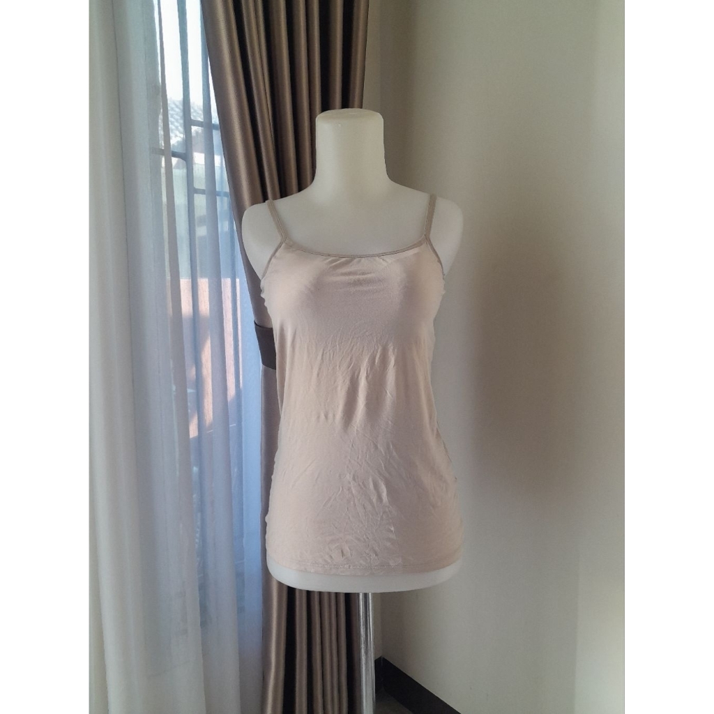 Tanktop Bra UNIQLO AIRISM, Tanktop Cup Bra Airism