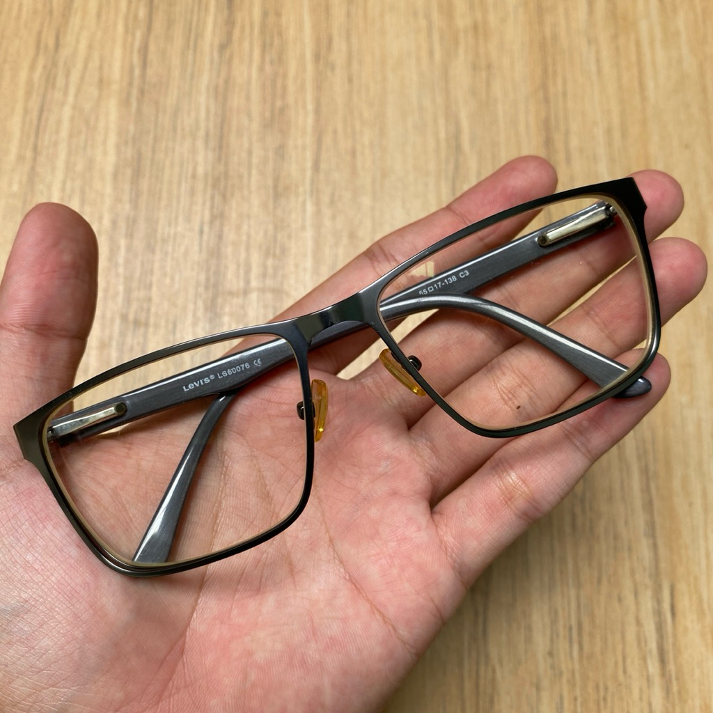 Kacamata Second - Levi’s Original