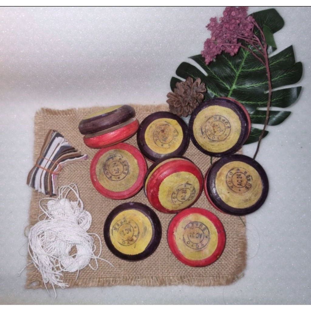 Mainan Yoyo / Mainan Yoyo Jadul / Yoyo Tradisional / Mainan Yoyo Tradisional / Mainan Anak Anak