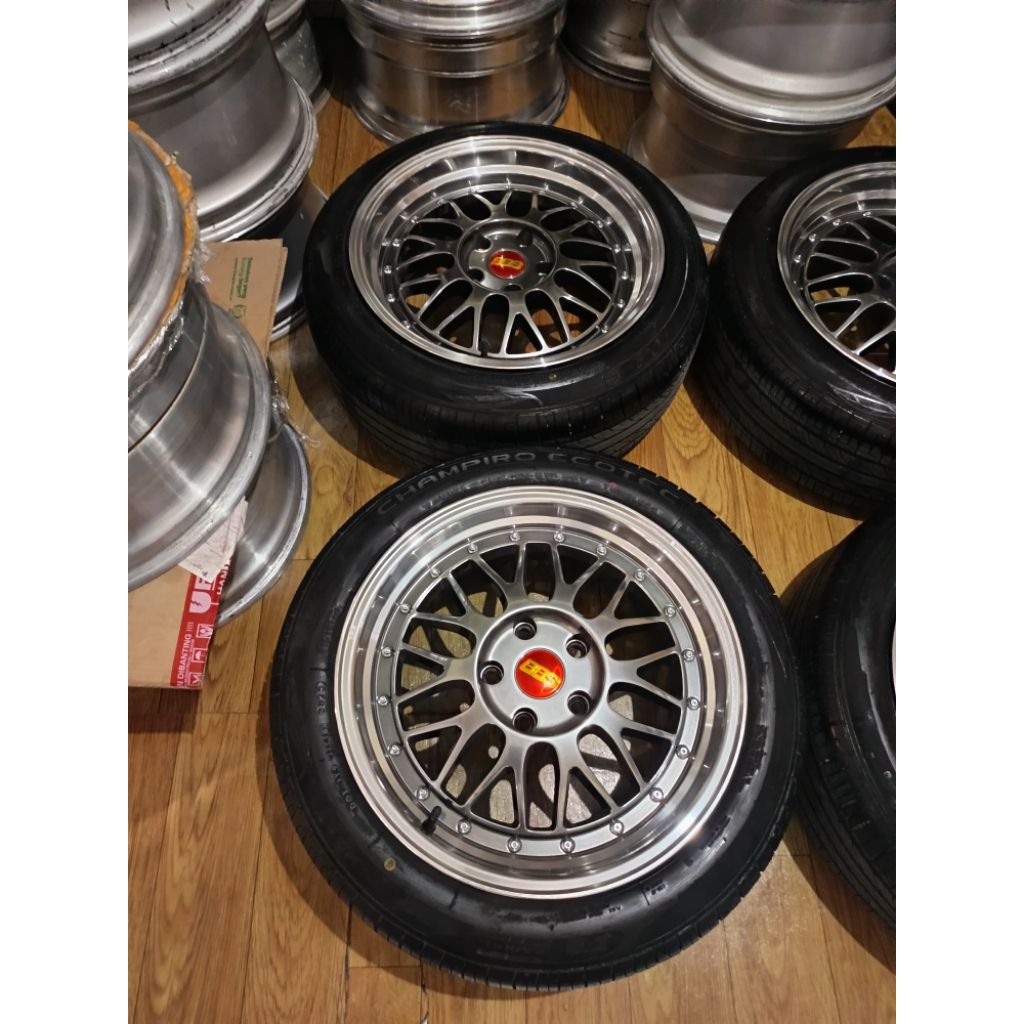 velg bbs LM ring 17