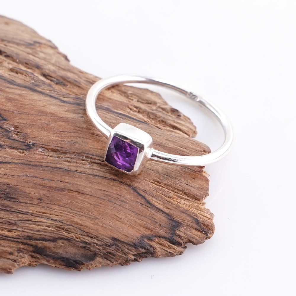 Cincin Kecubung Wanita Perak 925 Natural Amethyst Kotameta
