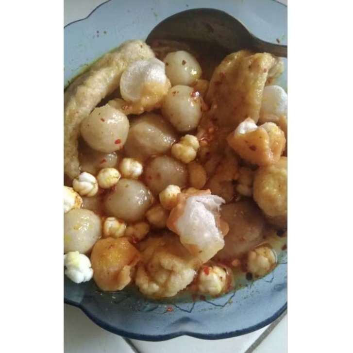 Bacil tulang rawan bumbu kuning khas garut