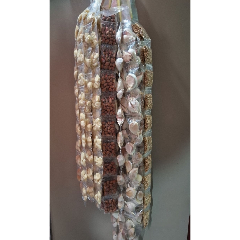 Aneka Bumbu Dapur Ketumbar / Kemiri / Bawang Putih / Kacang Tanah 1 Renceng 10 Bungkus Kecil